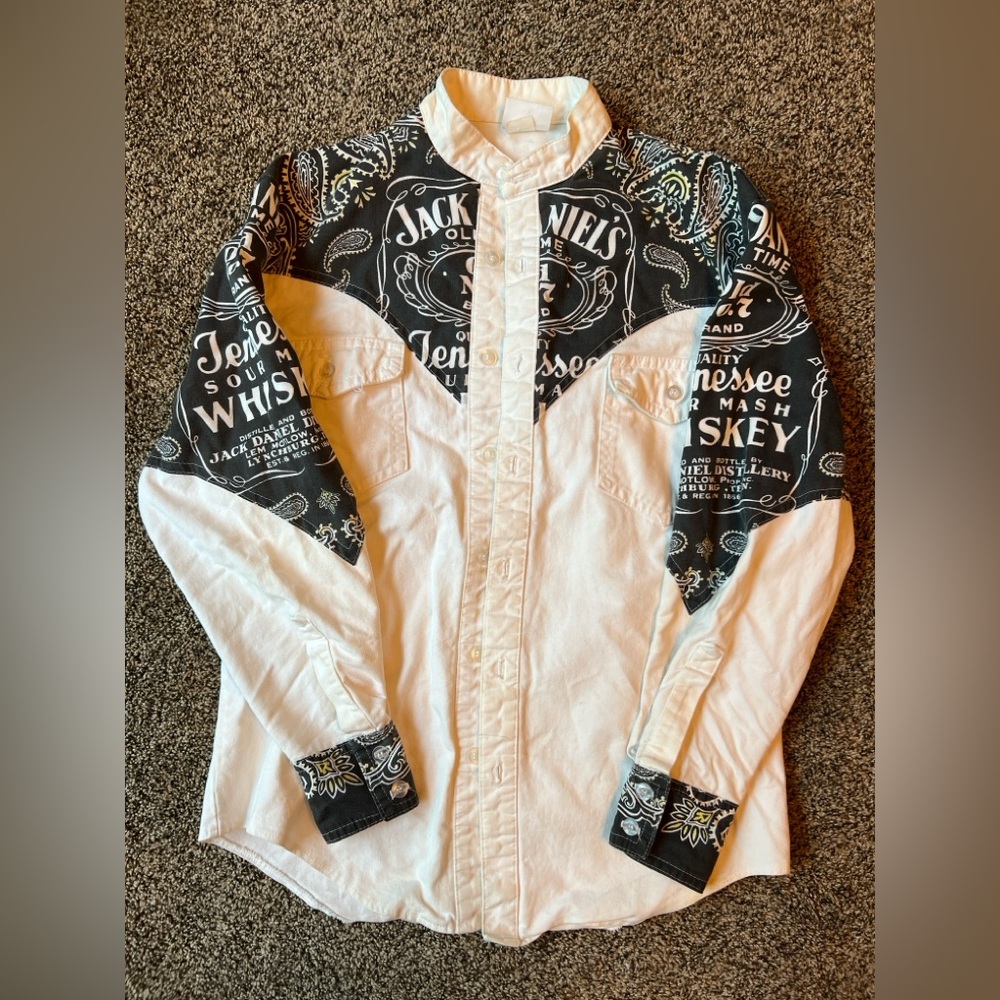 Vintage Jack Daniels Black and White Button Down
